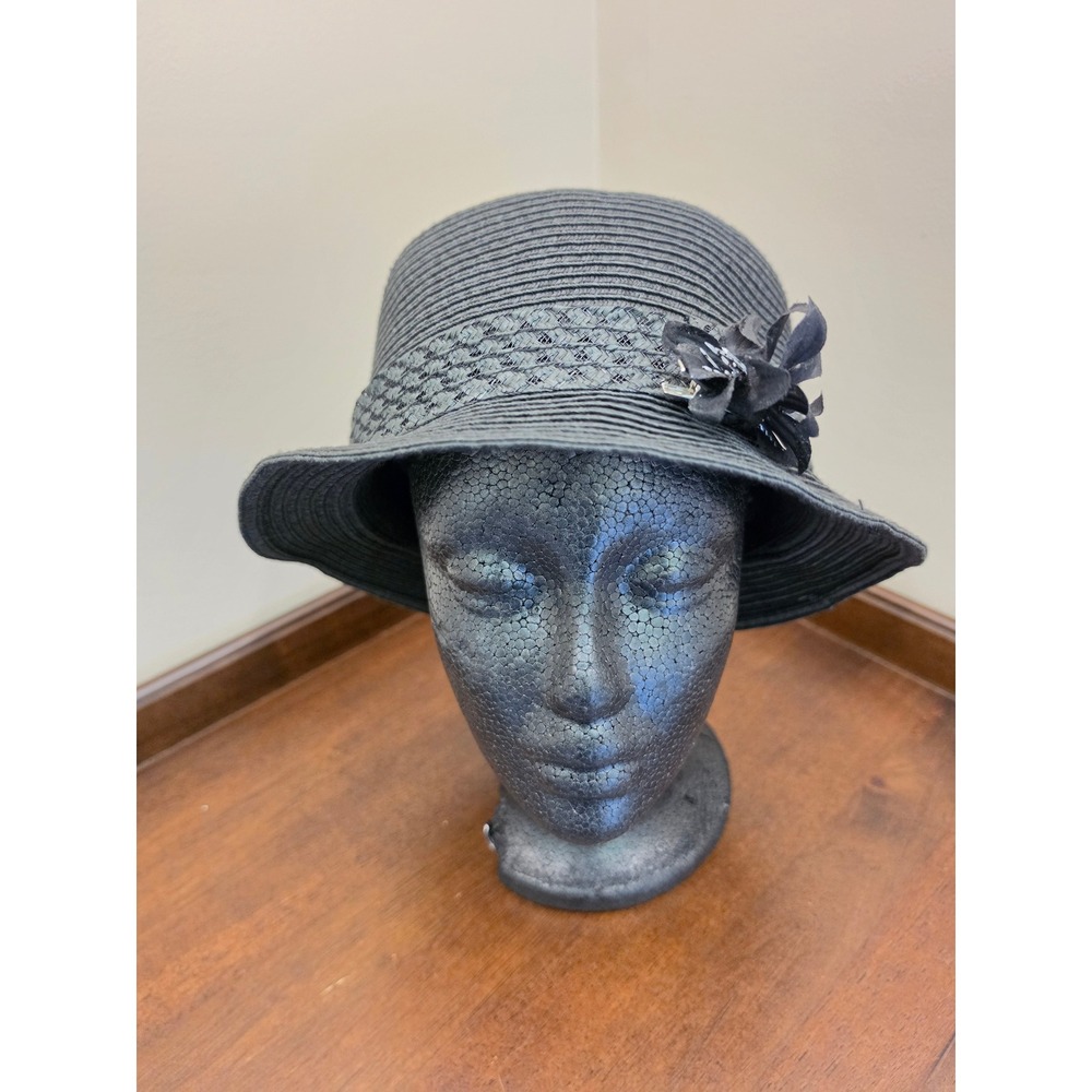 Marc Ecko Cut & Sew Women Charcoal Grey Woven Cloche Hat Flower Accent Size S-M